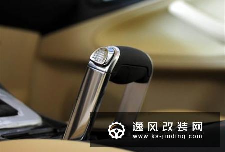 汽车驻车制动类型