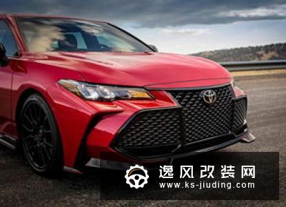 不到20万丰田B 级轿车 实拍亚洲龙2.0L版本