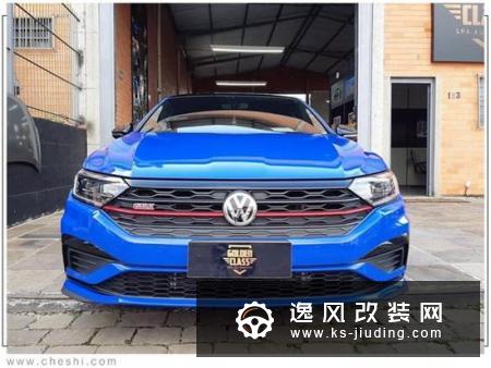 大众全新速腾GLI街拍 搭2.0T引擎动力更强劲