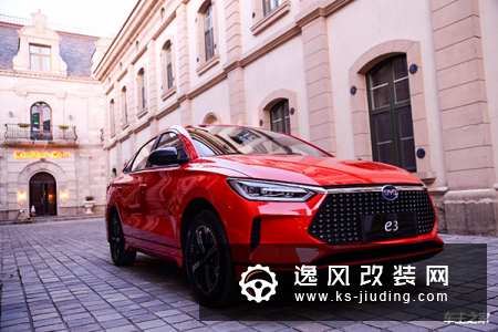 比亚迪e3正式上市 补贴后售10.38-11.98万元