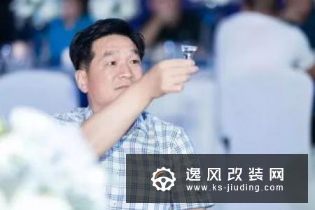 时代的馈赠 体验特斯拉V10.0版本系统