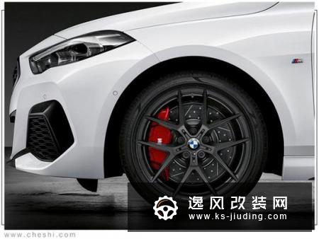 宝马全新一代2系实拍 造型更加运动