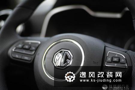 名爵ZS 1.5L：价格亲民配置不低 为年轻而生