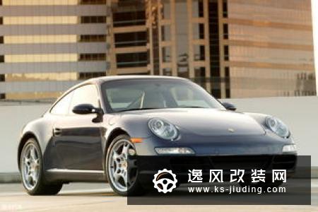 新款保时捷Panamera Turbo谍照 运动套件升级