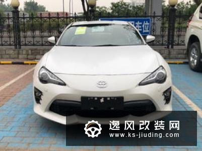 20万左右名副其实的超跑 丰田新86到店实拍