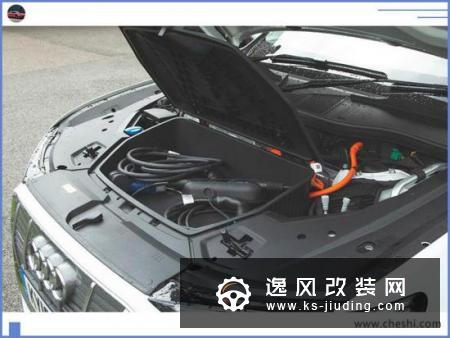 奥迪首款纯电SUV实拍 将入华国产/pk特斯拉