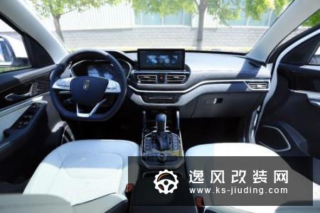 奔腾推出首款车型奔腾T33/个性化语音定制