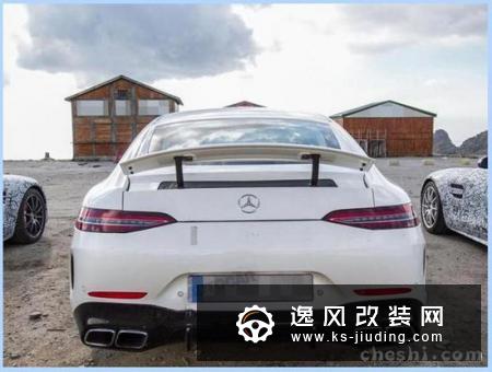 奔驰新GT跑车 增混动引擎/动力超兰博基尼