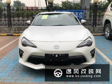 20万左右名副其实的超跑 丰田新86到店实拍