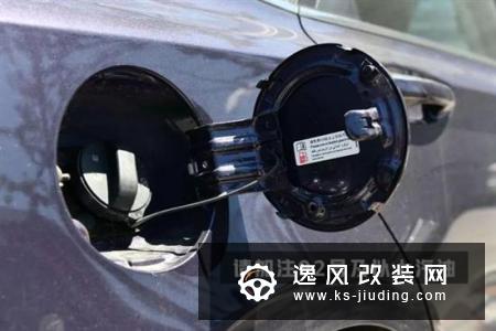 7.99万起 这台旗舰轿车外形大气/空间宽敞