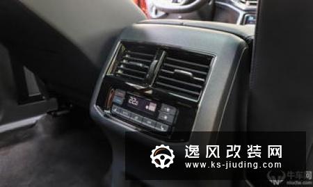 颜值即正义 试驾大众途昂X 530 V6 四驱版