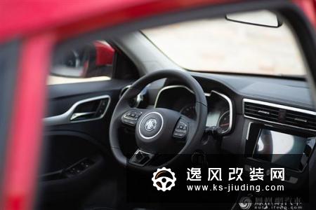 名爵ZS 1.5L：价格亲民配置不低 为年轻而生