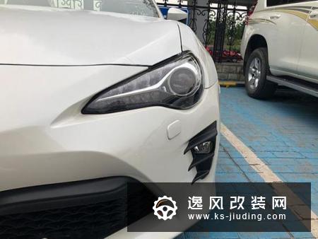 20万左右名副其实的超跑 丰田新86到店实拍