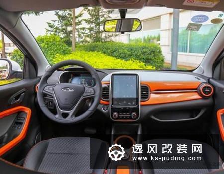 小蚂蚁对比江淮iEV6E谁的性价比更高呢？