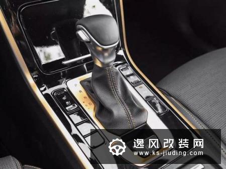 10万级2台高颜值新款家轿 买谁更划算？