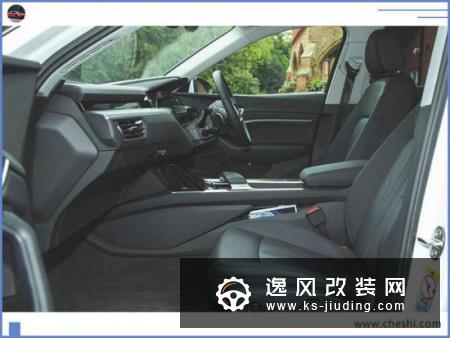奥迪首款纯电SUV实拍 将入华国产/pk特斯拉