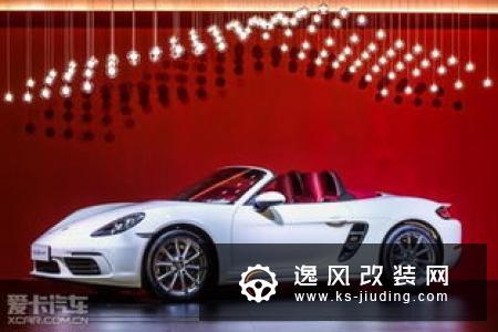 为性能而“简配”？实拍保时捷718 Cayman T