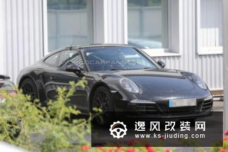 新款保时捷Panamera Turbo谍照 运动套件升级