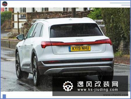 奥迪首款纯电SUV实拍 将入华国产/pk特斯拉