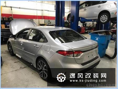 丰田新卡罗拉到店 内配悬浮大屏/搭1.8L混动