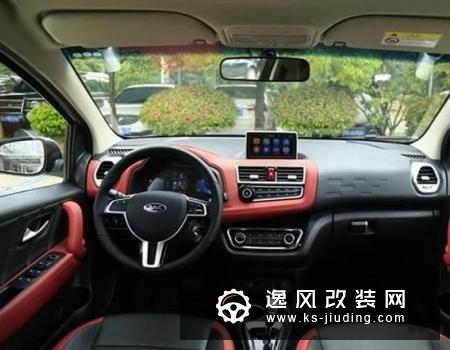 小蚂蚁对比江淮iEV6E谁的性价比更高呢？