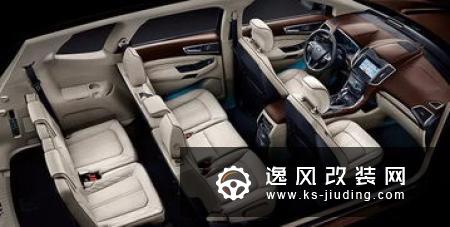 福特新锐界街拍 升级8AT变速箱/竞争汉兰达
