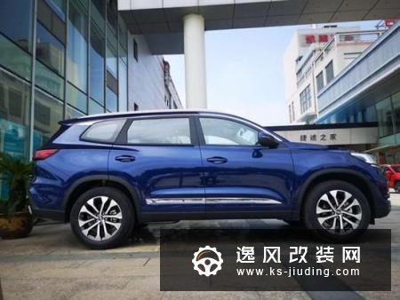 店实拍全新一代瑞虎8手动挡车型 人气火爆