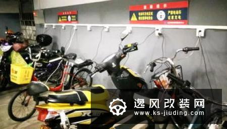 第四起自燃 特斯拉Model S在充电时起火