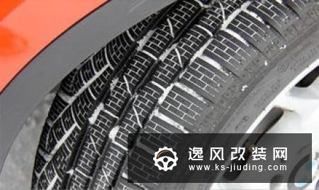 雨天事故频发 别让轮胎在湿地拖后腿