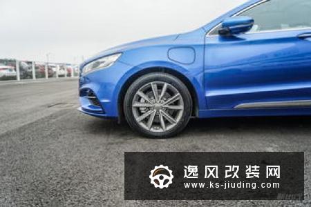 竞速暴力美学 场地试驾2020款博瑞GE