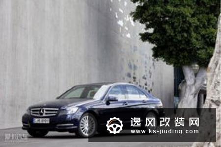 奔驰新GT跑车 增混动引擎/动力超兰博基尼