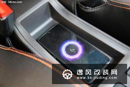 2019款小蚂蚁试驾 潮流新物种“颜智”升级