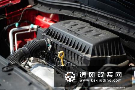 名爵ZS 1.5L：价格亲民配置不低 为年轻而生
