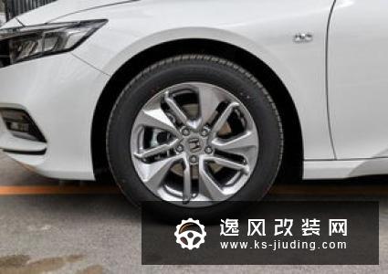 10多万预算 2台王牌轿车 本田/丰田选谁好？