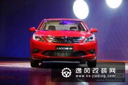 长安逸动新增1.4T车型 将于重庆车展发布