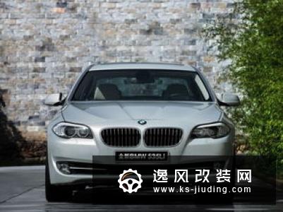 凯迪拉克XT6大SUV实拍 国产后加长PK宝马X5