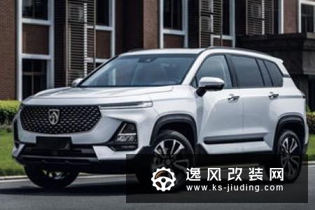 预计售价15万起 新款D-MAX实车图曝光
