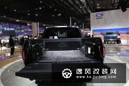 2019上海车展：福特F-150 LTD亮相