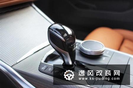 新一代宝马3系到店 抵制降价诱惑只为等它