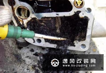 同一款车 为何别人开8个油你开10个油？