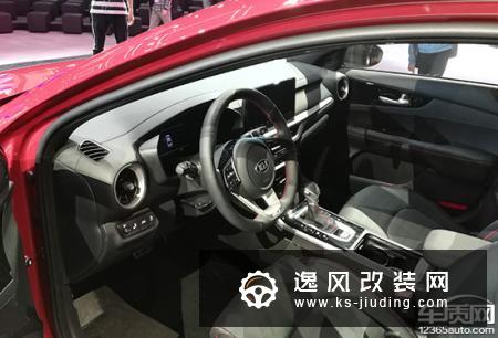 全新一代K3首秀 东风悦达起亚闪耀上海车展
